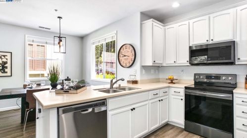 4847 Swinford Ct, Pleasanton, CA 94568-7809