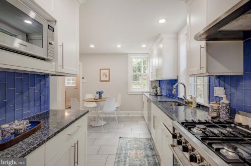 420 Allens Ln, Philadelphia PA 19119-3310 exterior