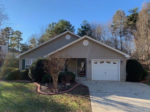 547 Signal Hill Ln, Inman, SC 29349-7092