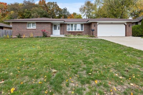 5786 Dorchester Dr, Rockford, IL 61108-6754