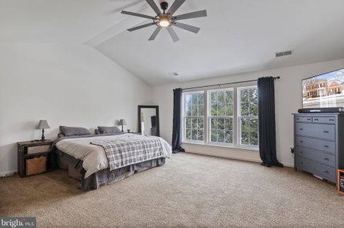 252 Prospect Hill Blvd, Charles Town WV  25414-5082 exterior