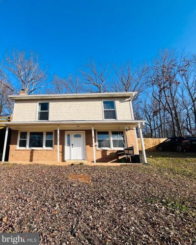 19129 Windsor Rd, Triangle VA  22172-2423 exterior