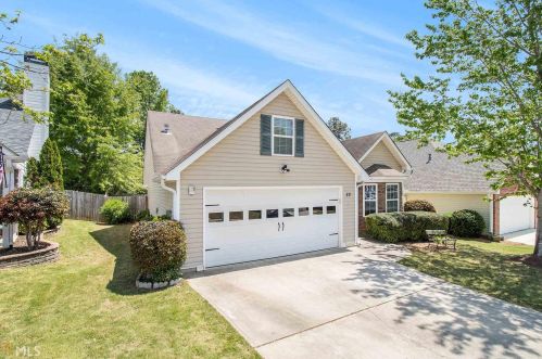 22 Green Spg, Newnan, GA 30265-5667