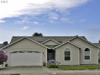 96401 Oceanside Dr, Harbor, OR 97415-7108