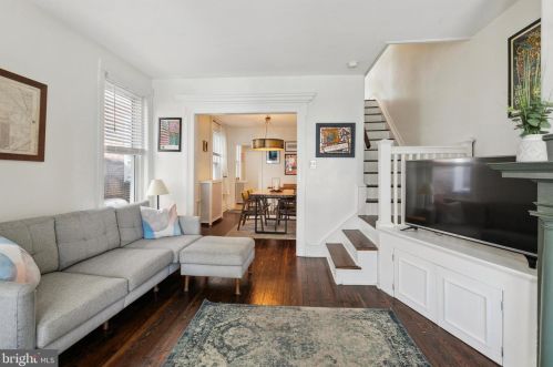 135 Leverington Ave, Philadelphia PA  19127-2019 exterior