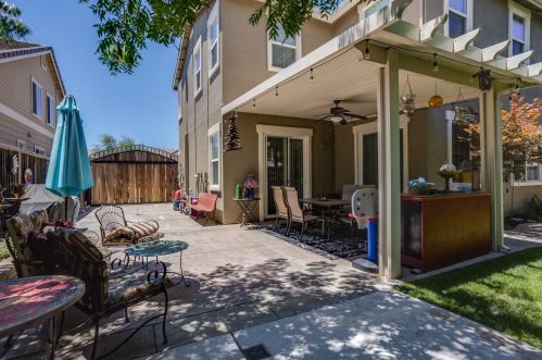 573 Stetson Dr, Valley Home CA  95361-8689 exterior