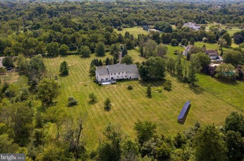 152 Butler Rd, Princeton NJ  08540-8503 exterior