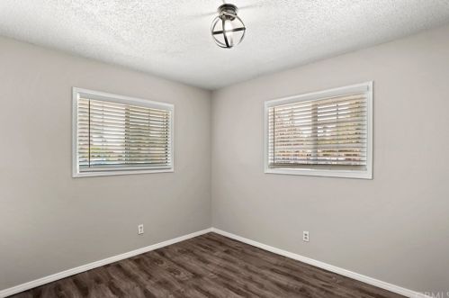 3361 Norfolk Dr, Riverside CA  92503-5146 exterior