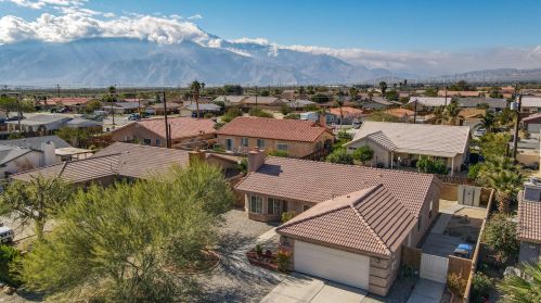 13747 Santa Ysabel Dr, Desert Hot Springs, CA 92240-5661