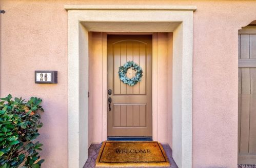 26 Maycrest, Irvine CA  92618-2253 exterior