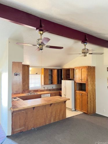 941 Trotter Ave, Mojave, CA 93501-7153