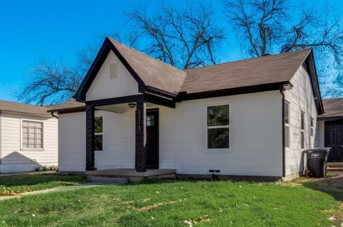 3313 8 Ave, Fort Worth TX  76110-3810 exterior