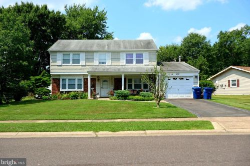 23 Garrett Ln, Willingboro, NJ 08046-3015