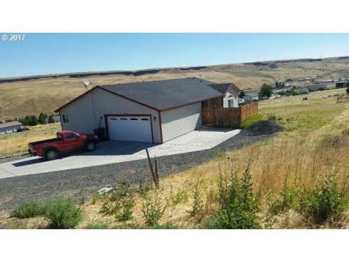 1460 Proctor Rd, Arlington, OR 97812-2068