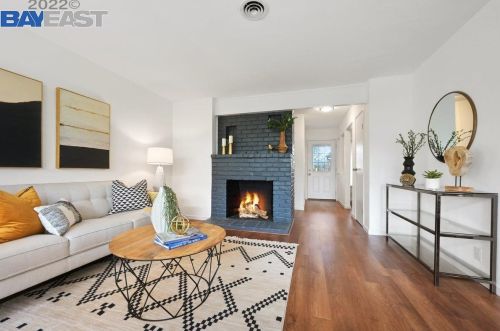 35 Baylor Ln, Concord CA  94523-1907 exterior