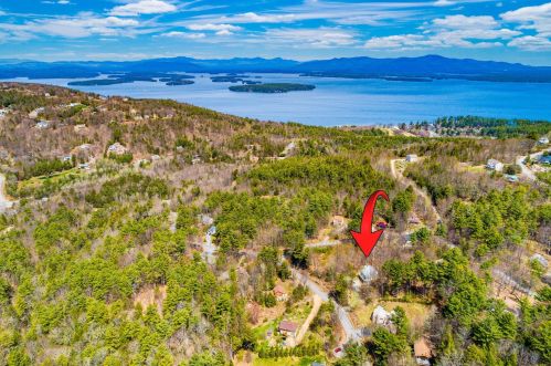 46 Cottonwood Ave, Laconia, NH 03249-2805