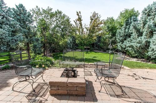 6246 Hinsdale Ave, Englewood CO 80112-1905 exterior