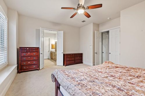 1428 Flowers Dr, Carrollton TX 75007-1479 exterior