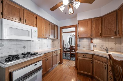 1422 Hewitt Ave, Saint Paul MN  55104-1309 exterior