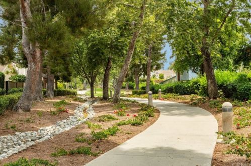 8 Dorchester, Irvine CA  92620-2614 exterior