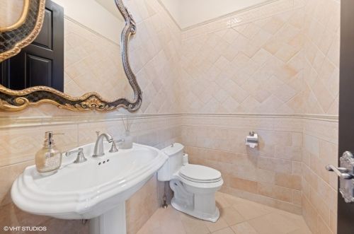 11315 77th St, Willowbrook IL  60527-6931 exterior