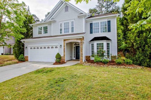 15 Carlisle St, Newnan, GA 30263-2290