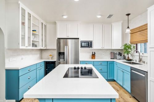 3980 Ramona Dr, Riverside CA  92506-1156 exterior