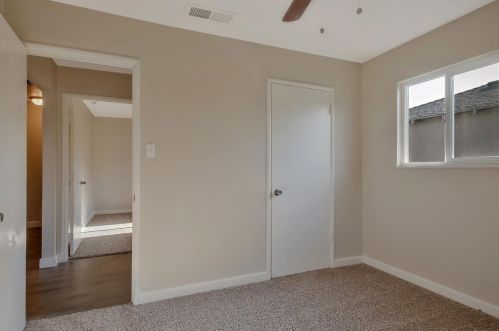 2106 Plaunt Dr, Modesto CA  95350-2600 exterior