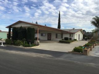 4457 Chennault Ave, Fresno, CA 93722-9744