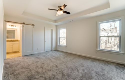 2618 Hackberry St, Cincinnati OH  45206-2122 exterior