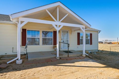 12271 Peoria St, Henderson, CO 80640-9638