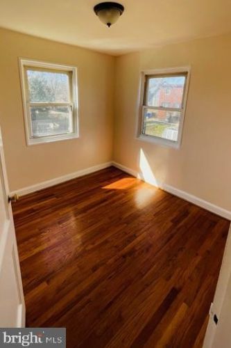 8524 11th Ave, Silver Spring MD 20903-3204 exterior