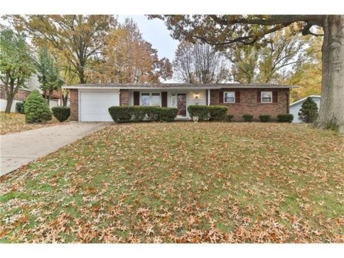 718 Locust St, Festus, MO 63028-2022