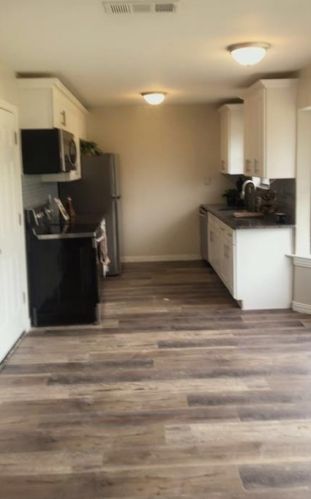 1729 Whiteoak Dr, Garland TX 75040-5379 exterior