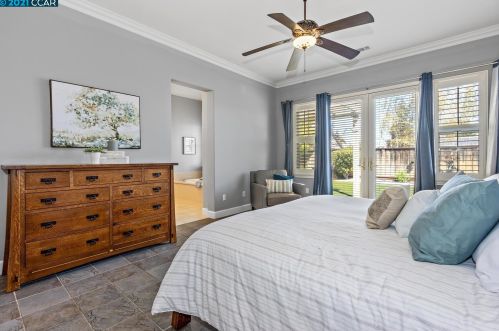 1017 Laurel Tree Dr, Concord CA  94521-5433 exterior