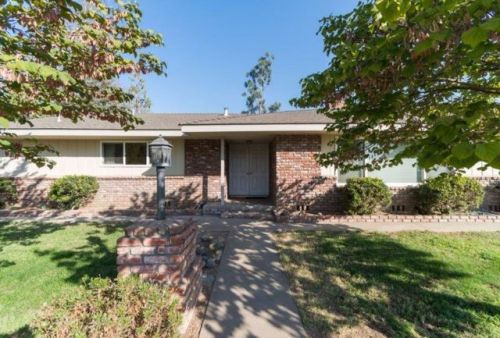 1348 Poplar St, Valley Home, CA 95361-2846