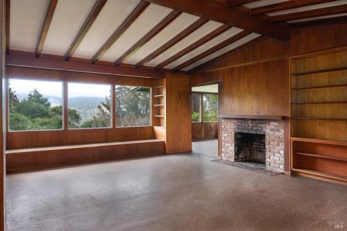 30 Mesa Rd, Bolinas, CA 94924-9713