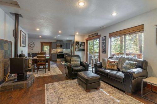 14513 Northwoods Blvd, Truckee, CA 96161-7056