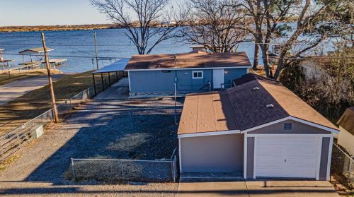 4439 Wildwood Cir, Granbury, TX 76049-5823