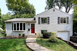 187 Crescent St, Closter, NJ 07624-1606