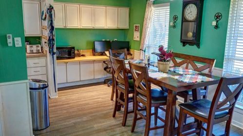 4012 Tacoma St, Irving TX 75062-7227 exterior