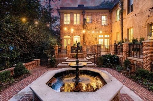 2943 Habersham Rd, Atlanta GA  30305-2847 exterior