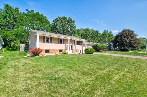 2844 Fernwood St, Saint Paul MN  55113-1832 exterior