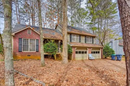 4999 Olde Mill Dr, Marietta, GA 30066-1168