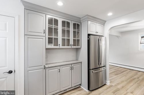 347 Ardmore Ave, Tavistock NJ  08033-1001 exterior