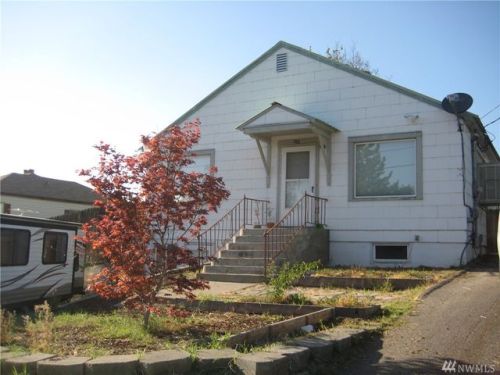 411 Dewberry Ave, Disautel, WA 98841-9334