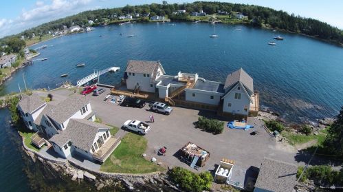 47 Little Island Rd, Orrs Island, ME 04066-2100