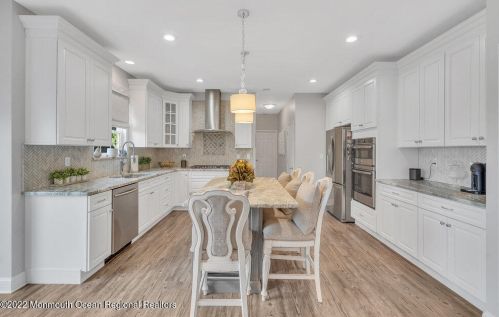 8 Cherise Ct, Jackson Twp, NJ 08527-4581