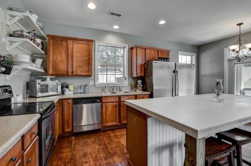 343 Vista Creek Dr, Stockbridge GA  30281-2092 exterior