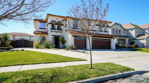 5077 Ellis Godfrey Dr, Fairfield CA  94533-8959 exterior